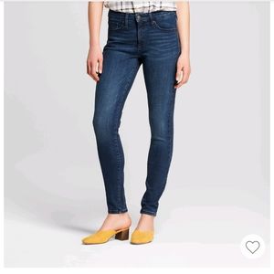 Universal Thread highest rise skinny jean